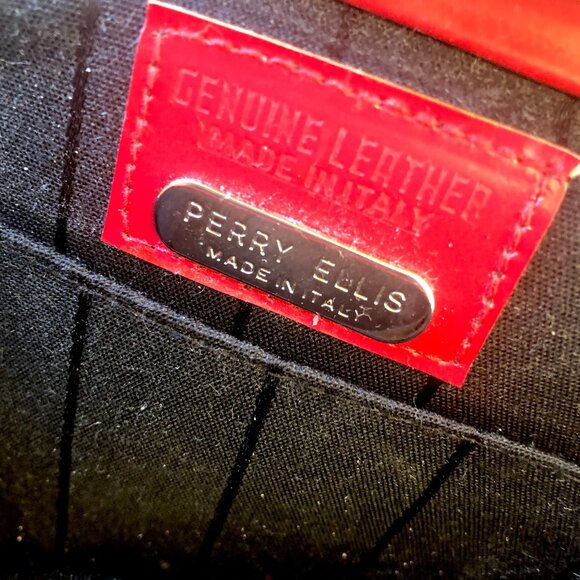 Perry Ellis Red Leather Vintage Clutch Handbag Chrome Croc Print Italy - Picture 11 of 15